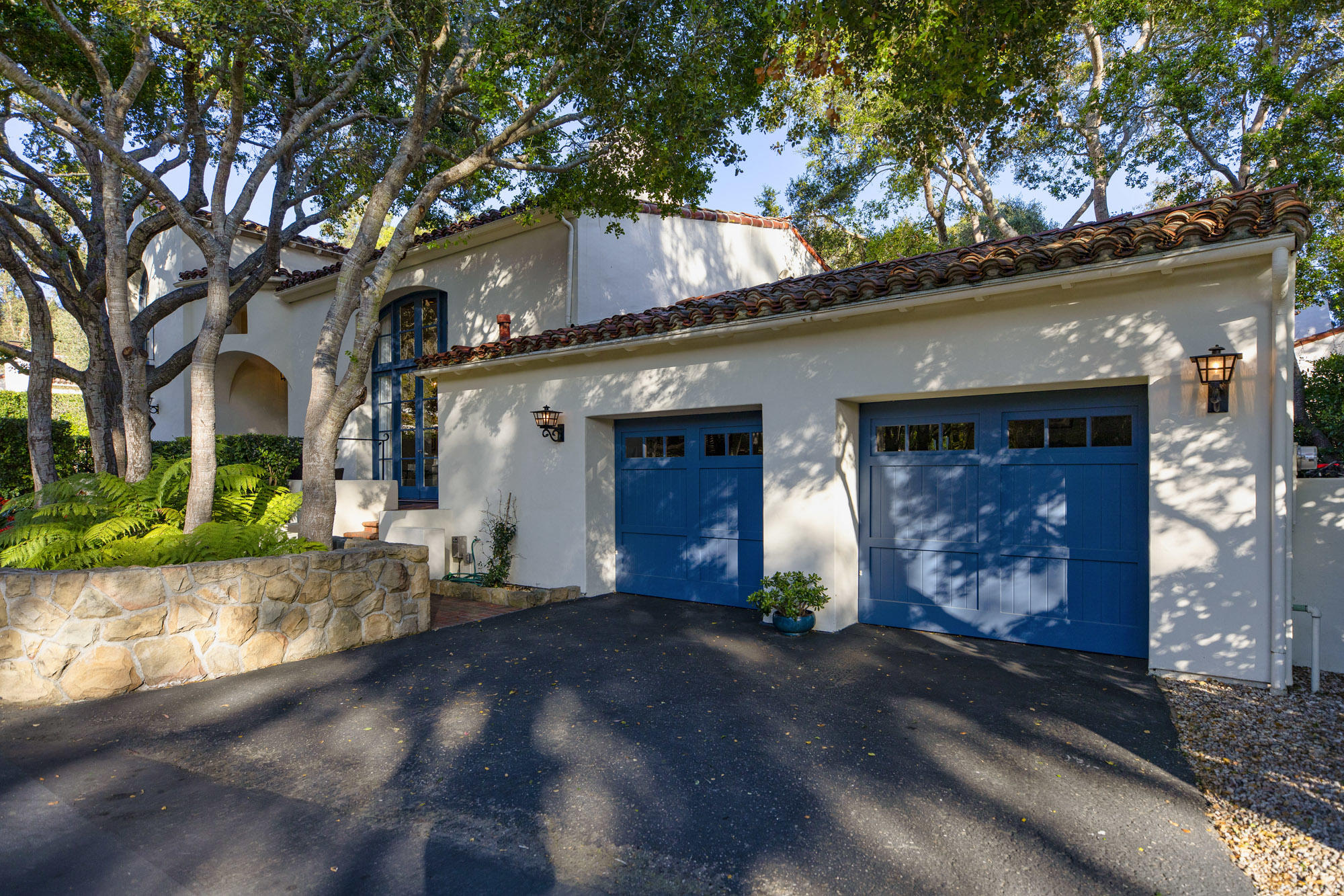 485 Monarch Lane Santa Barbara, CA 93108 - Photo 24 of 24 a front view of a house with garden