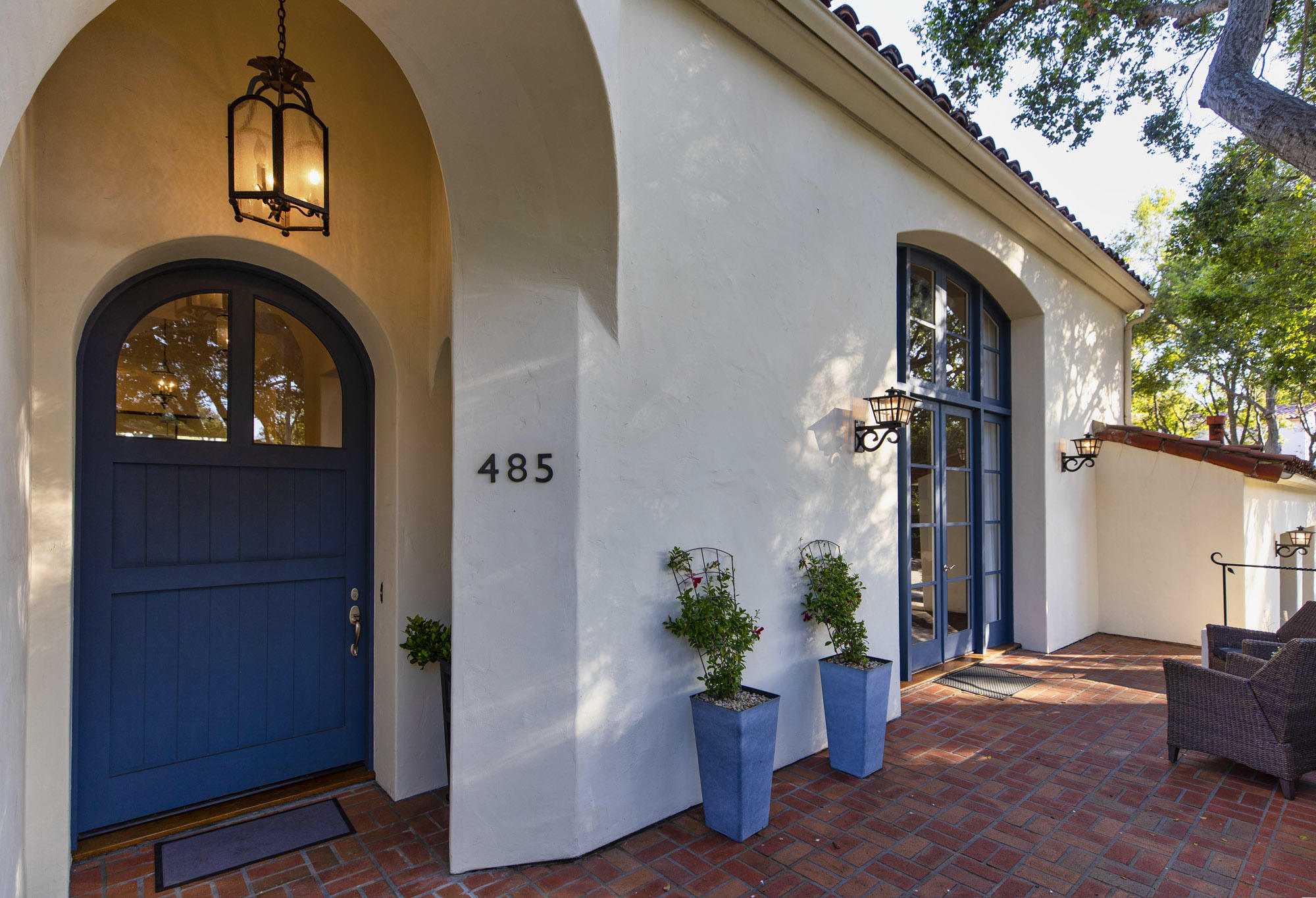 485 Monarch Lane Santa Barbara, CA 93108 - Photo 3 of 24 an outdoor view of house