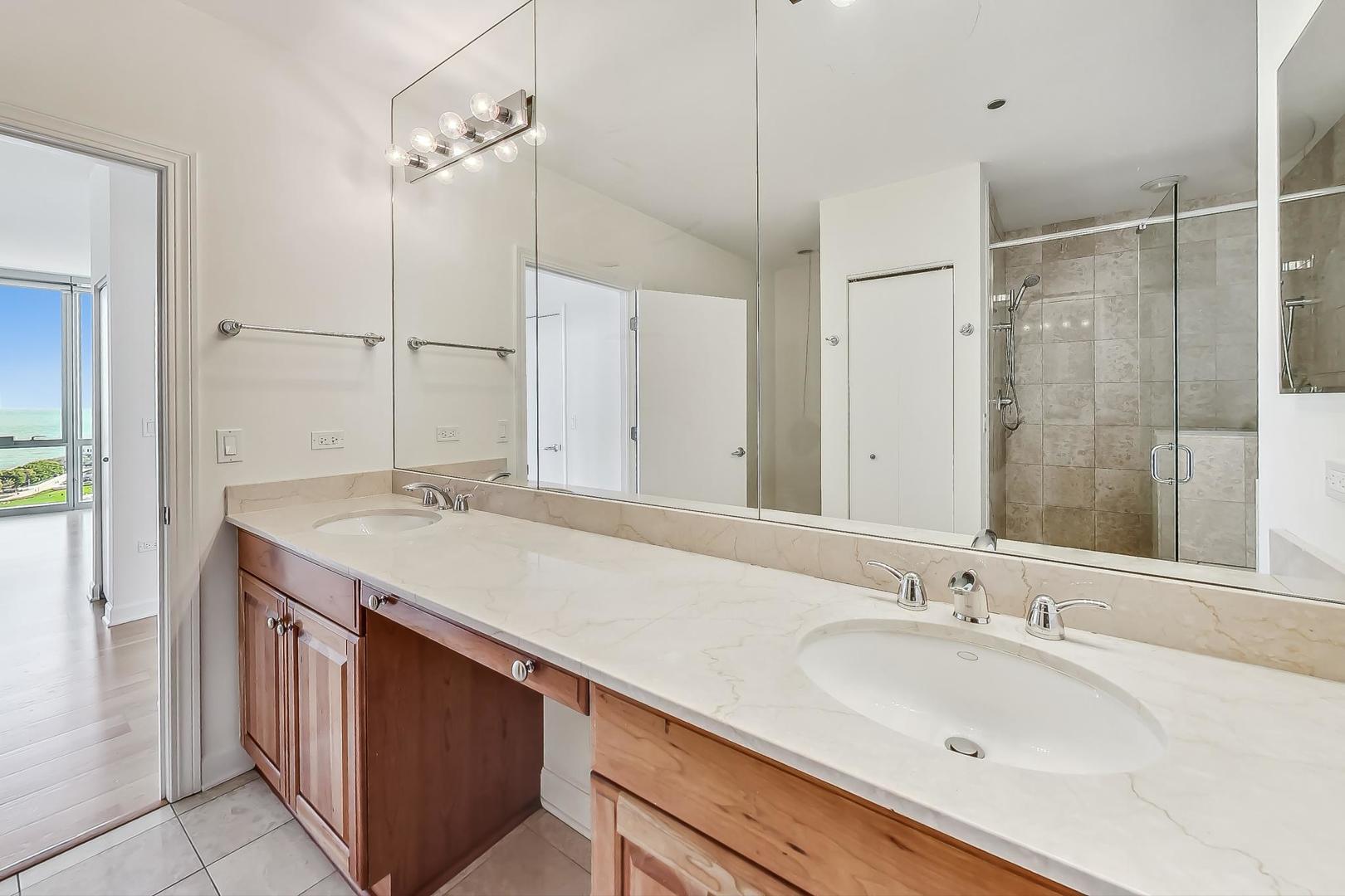 1211 South Prairie Avenue, Unit 1404 Chicago, IL 60605 - Photo 24 of 57