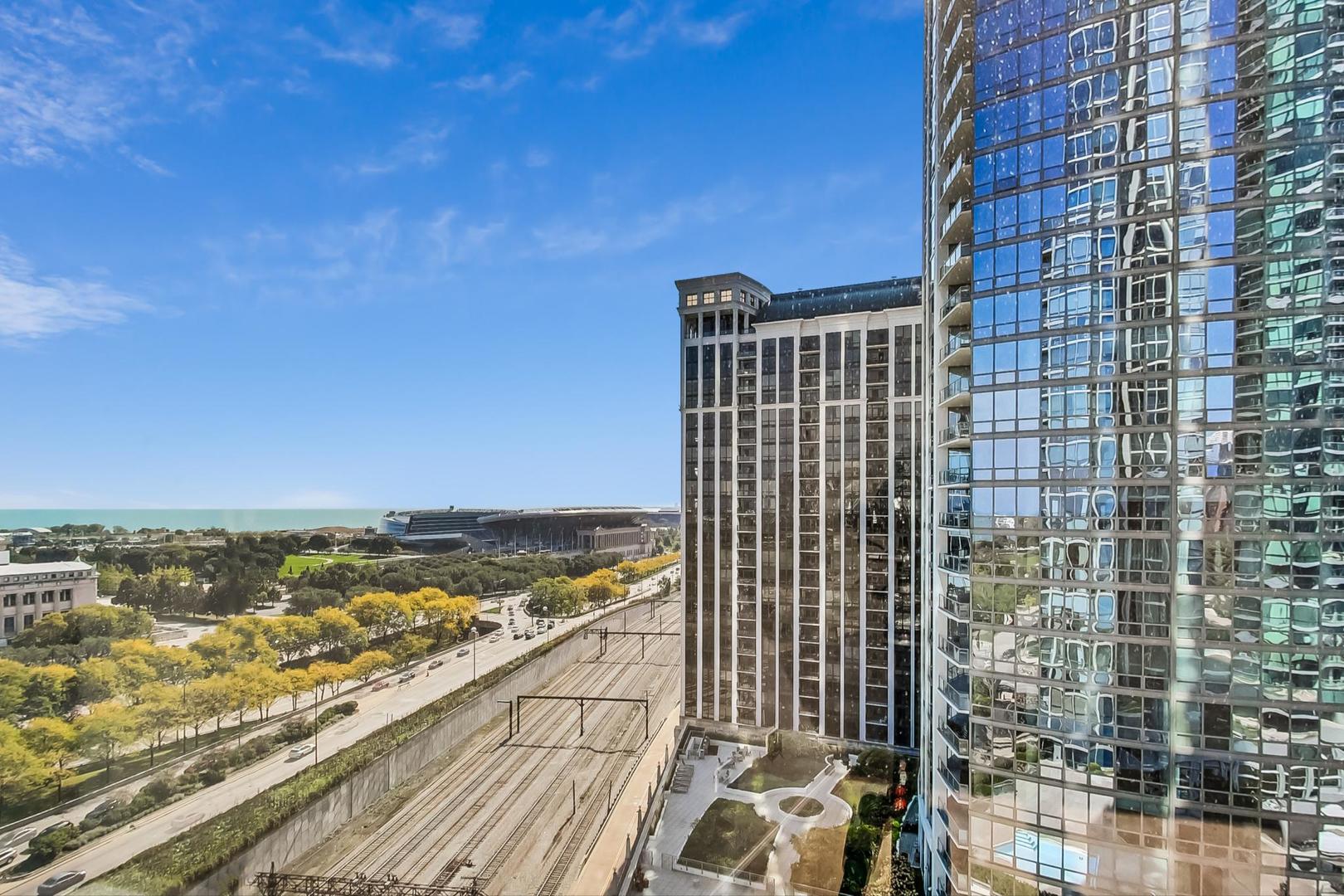 1211 South Prairie Avenue, Unit 1404 Chicago, IL 60605 - Photo 29 of 57
