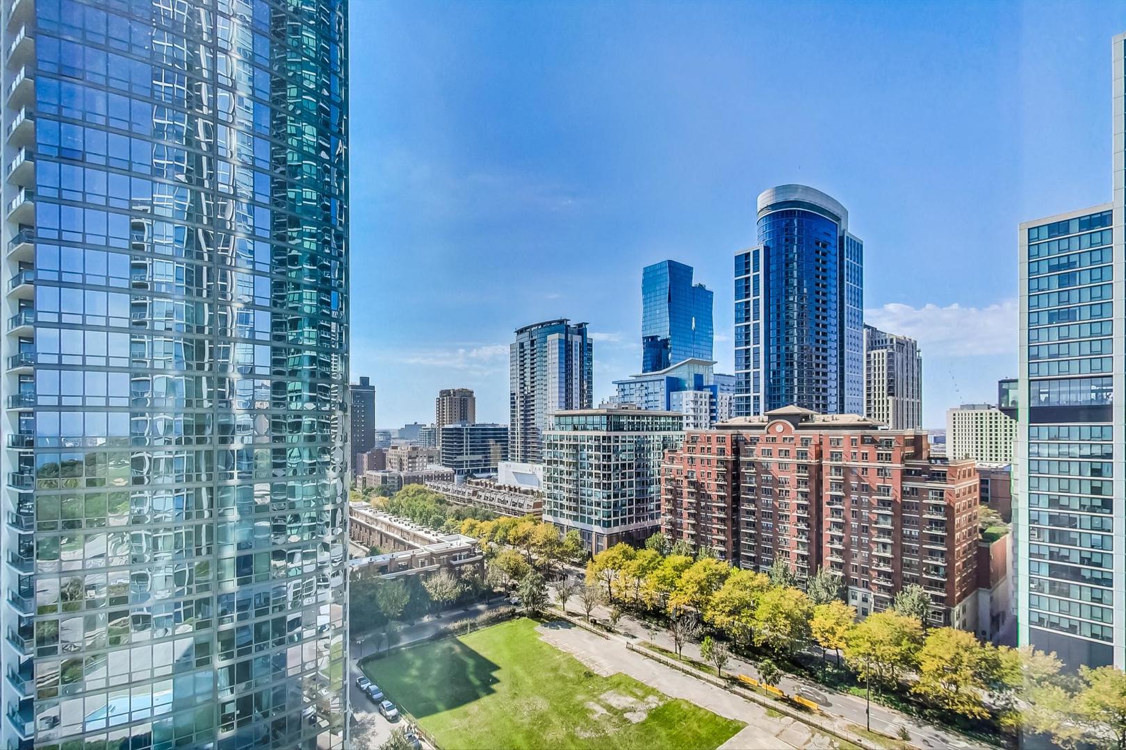 1211 South Prairie Avenue, Unit 1404 Chicago, IL 60605 - Photo 31 of 57