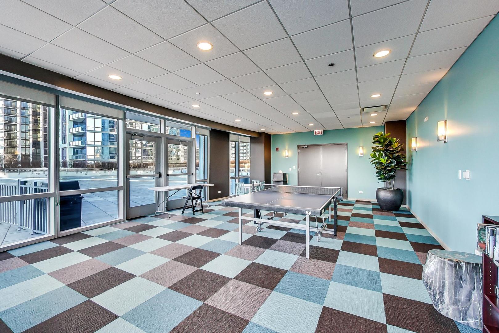1211 South Prairie Avenue, Unit 1404 Chicago, IL 60605 - Photo 46 of 57