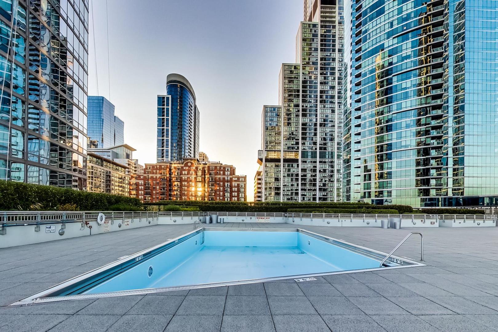 1211 South Prairie Avenue, Unit 1404 Chicago, IL 60605 - Photo 48 of 57