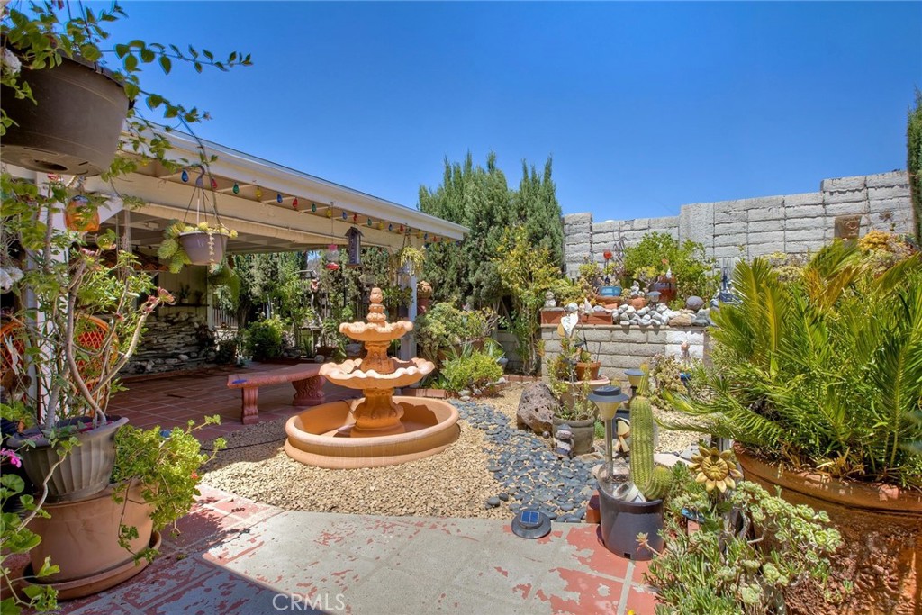 34370 The Farm Road Wildomar, CA 92595 - Photo 31 of 31 a view of a backyard with plants and patio