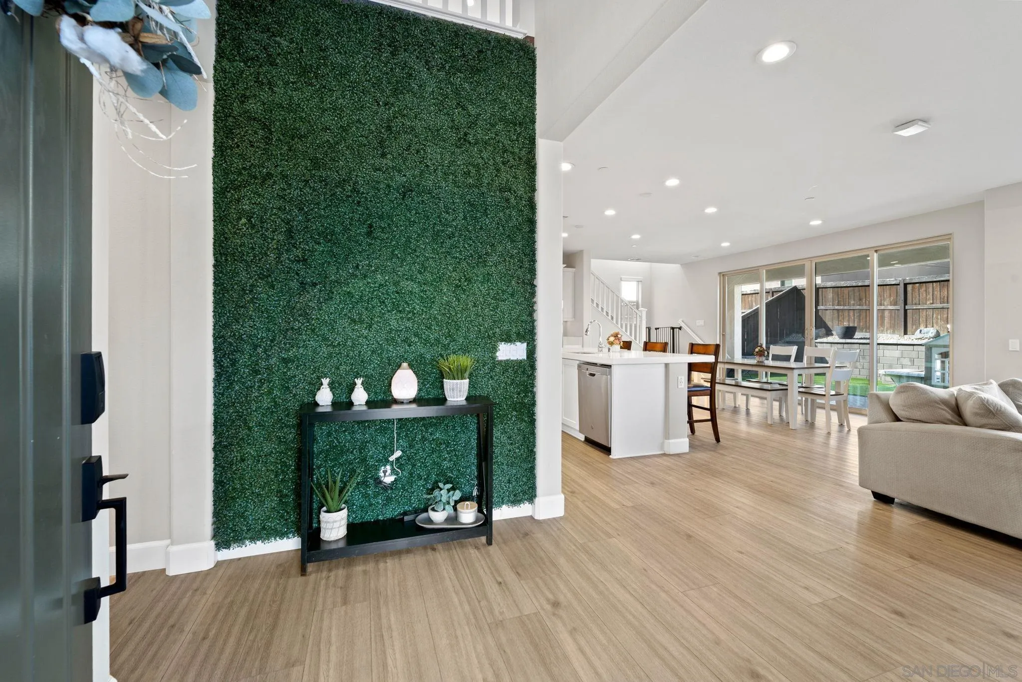 1279 Camino Prado Chula Vista, CA 91913 - Photo 3 of 38 a view of a living room