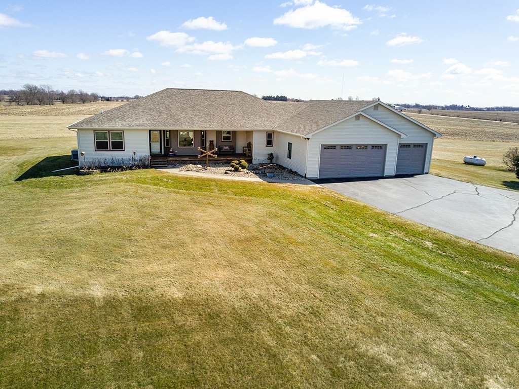 3721 North Keith Road Pecatonica, IL 61063 - Photo 1 of 30 Gallery Image 1