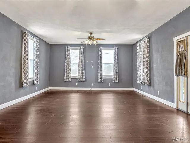 $225,000 | 110 North Park Street, Hecker, IL 62248