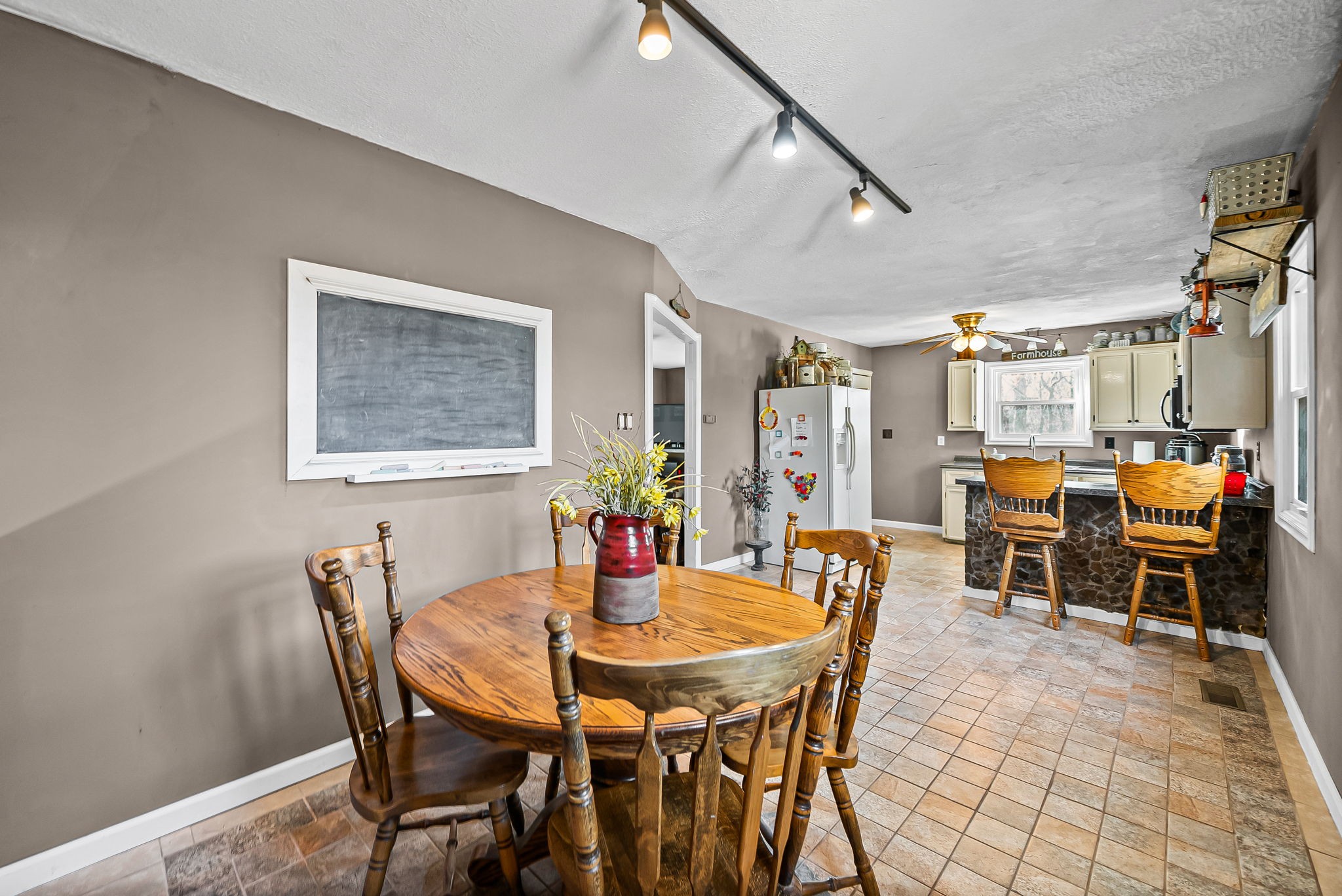 448 East Ross School Road Cadiz, KY 42211 - Photo 11 of 36