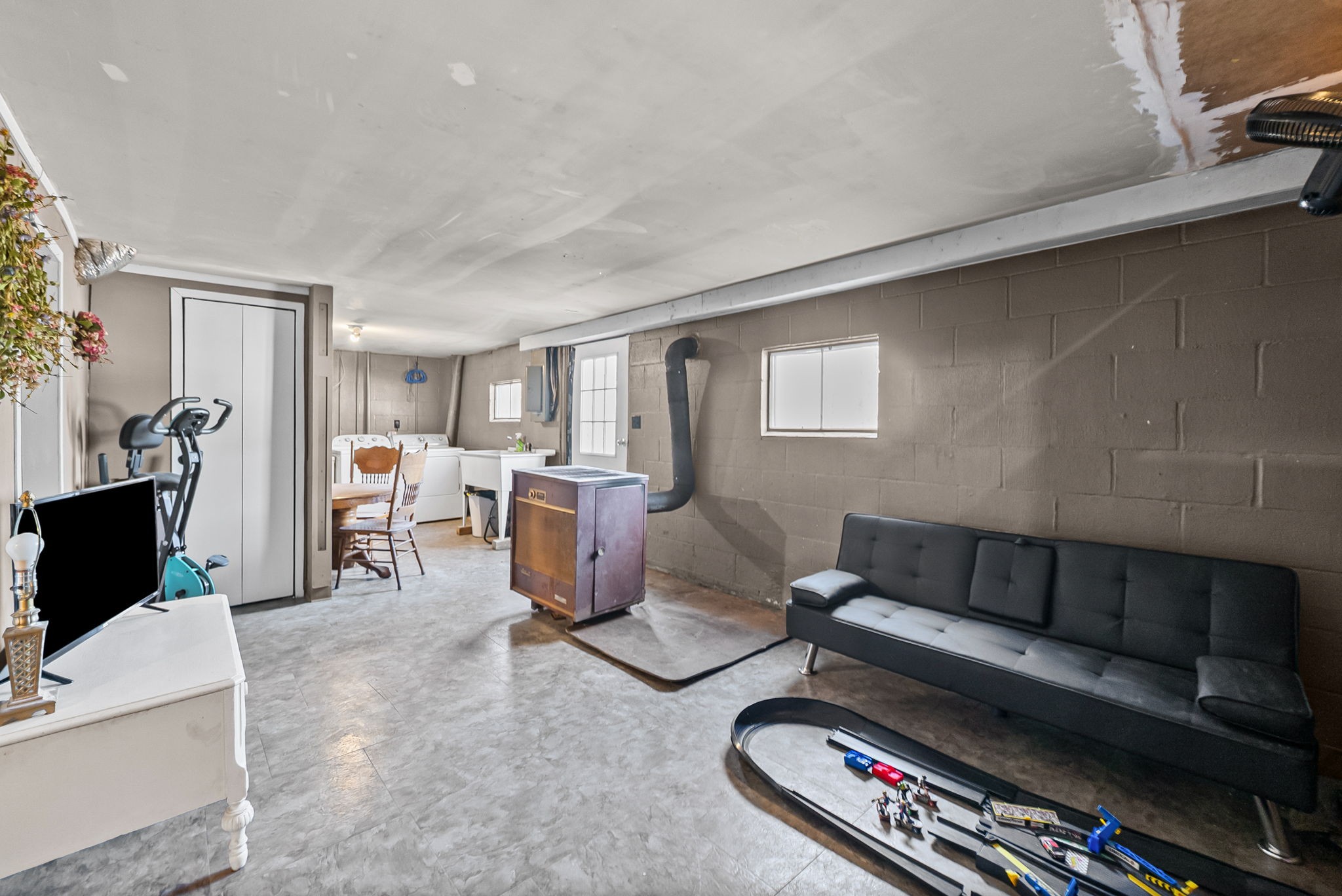 448 East Ross School Road Cadiz, KY 42211 - Photo 23 of 36