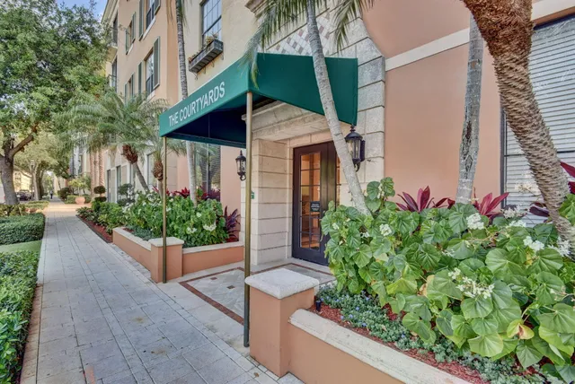 $2,850 | 630 South Sapodilla Avenue, Unit 121, West Palm Beach, FL 33401