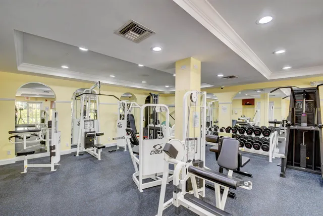 $2,850 | 630 South Sapodilla Avenue, Unit 121, West Palm Beach, FL 33401