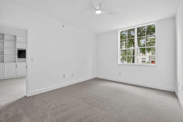 $2,850 | 630 South Sapodilla Avenue, Unit 121, West Palm Beach, FL 33401