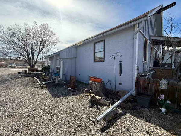 $225,000 | 435 Warren Street, Thermopolis, WY 82443