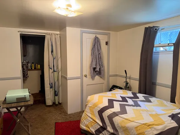 $225,000 | 435 Warren Street, Thermopolis, WY 82443