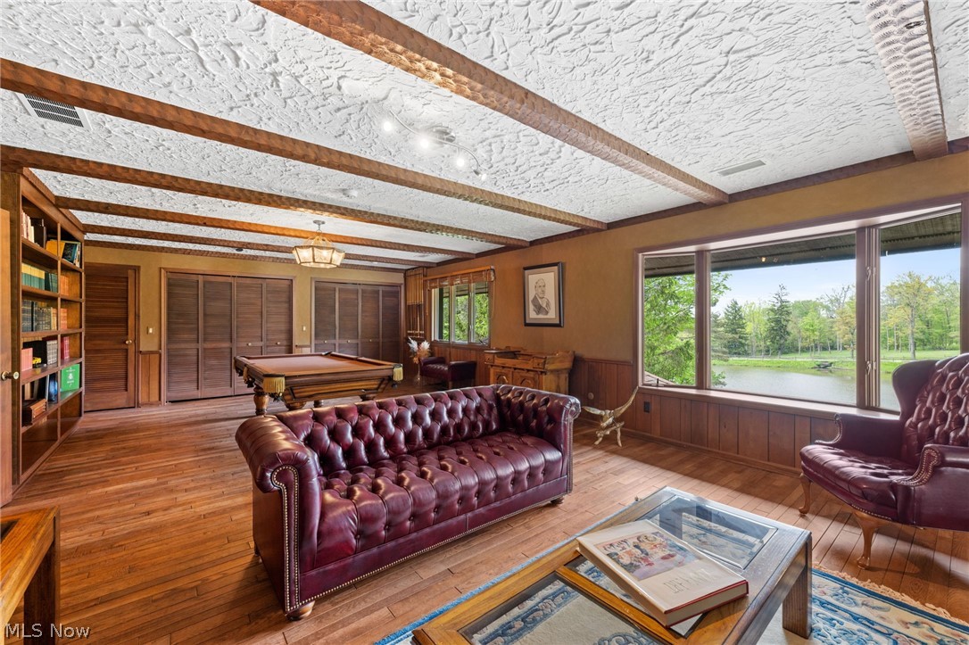 9940 Chardon Road Chardon, OH 44024 - Photo 29 of 50 Rec/Game Room