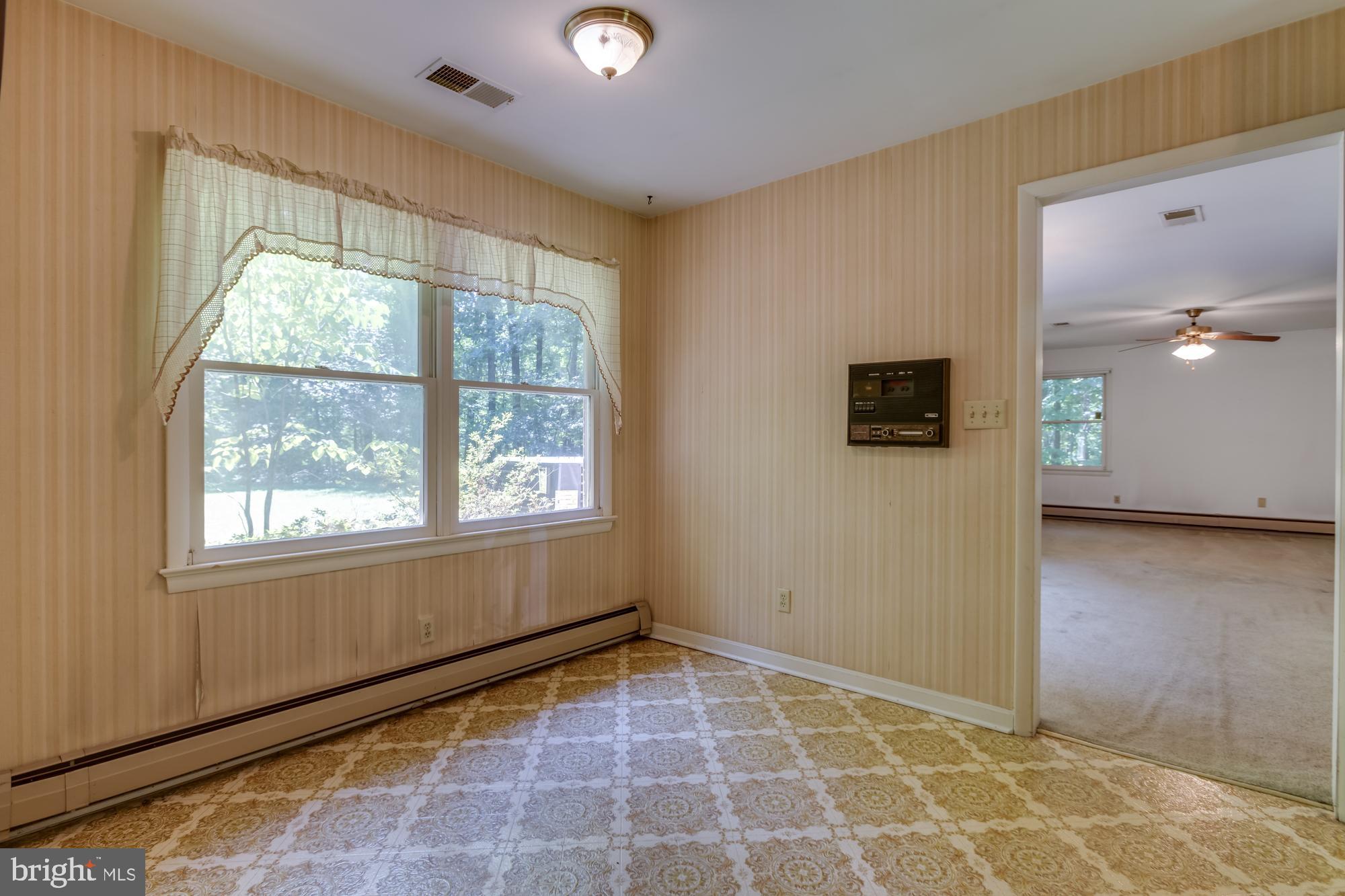 4509 Shirley Gate Road Fairfax, VA 22030 - Photo 13 of 47 Gallery Image 13
