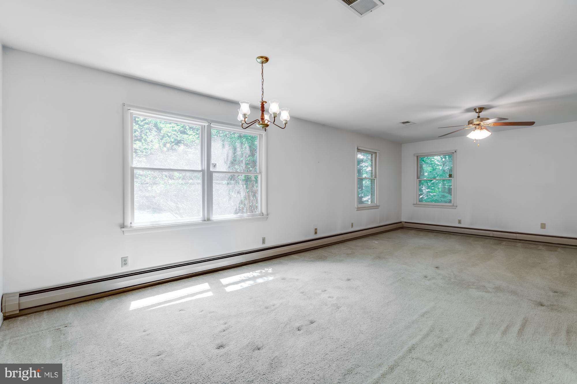 4509 Shirley Gate Road Fairfax, VA 22030 - Photo 3 of 47 Gallery Image 3