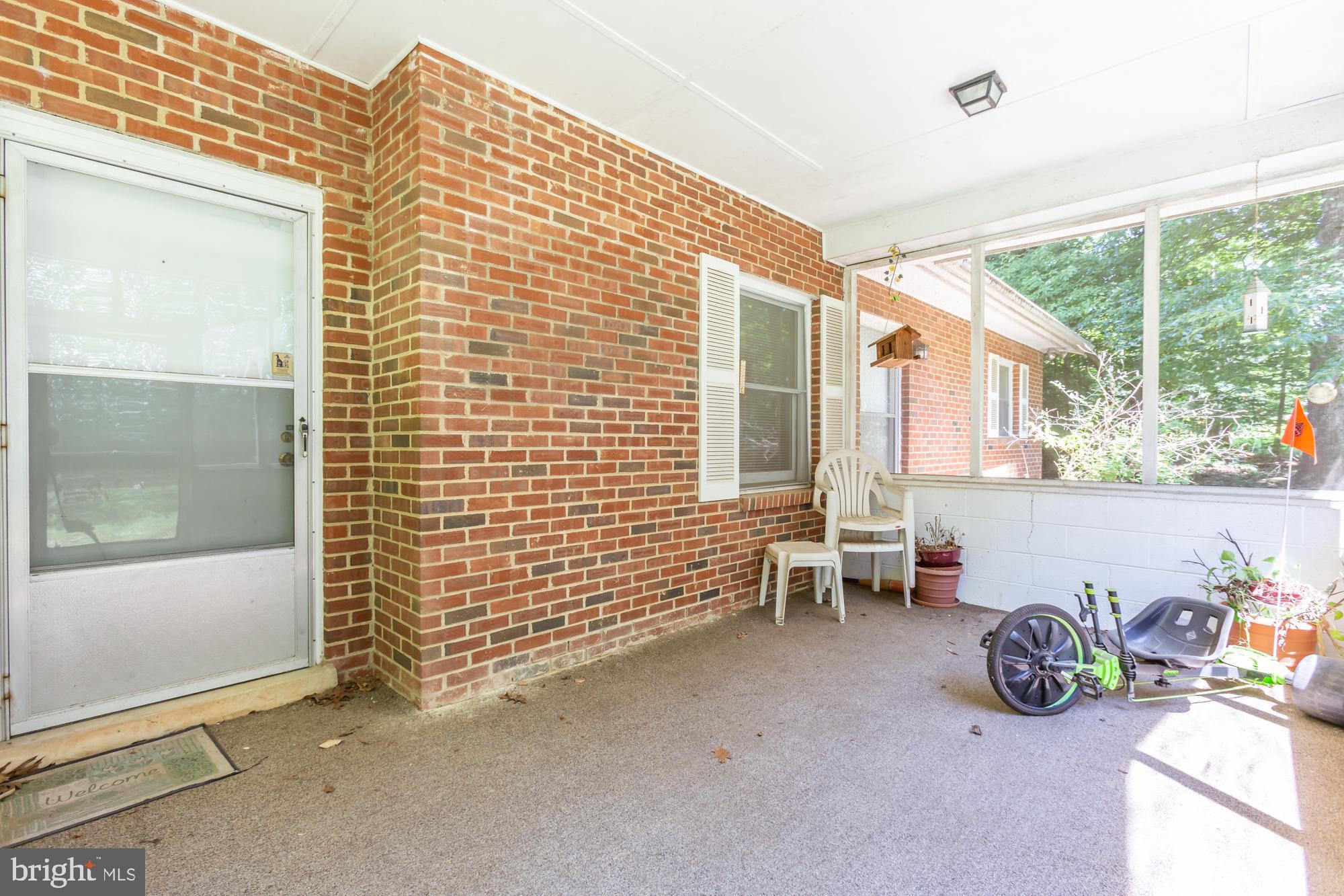 4509 Shirley Gate Road Fairfax, VA 22030 - Photo 23 of 47 Screened Porch W/ Access To Family Room