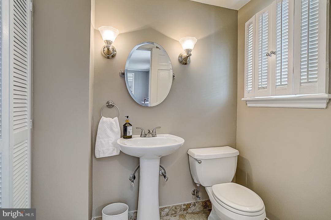 338 Hewett Road Wyncote, PA 19095 - Photo 27 of 50