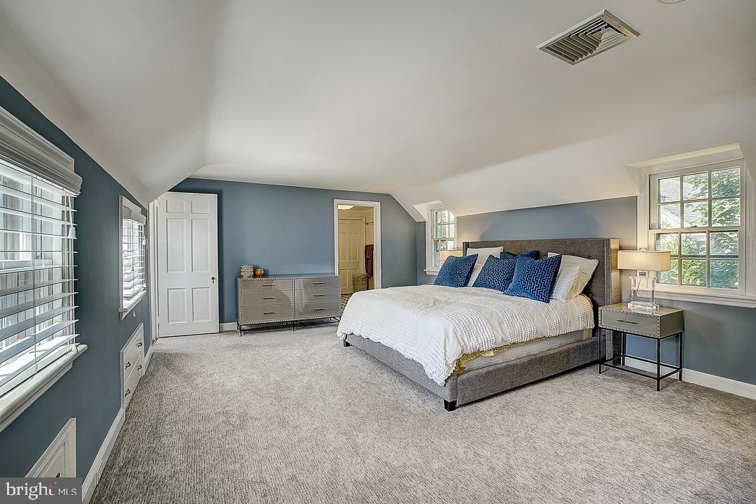 338 Hewett Road Wyncote, PA 19095 - Photo 31 of 50
