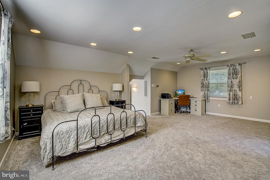338 Hewett Road Wyncote, PA 19095 - Photo 35 of 50