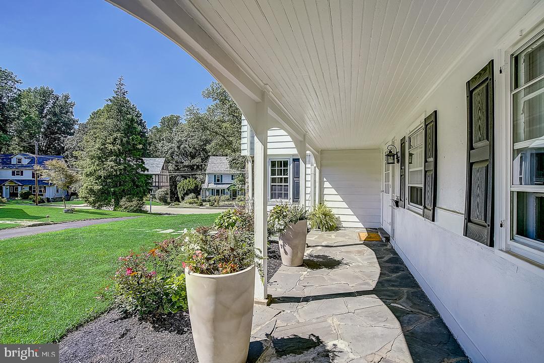 338 Hewett Road Wyncote, PA 19095 - Photo 8 of 50