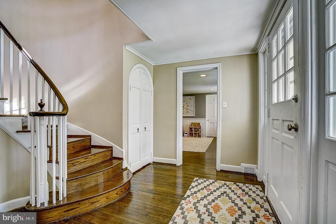 338 Hewett Road Wyncote, PA 19095 - Photo 10 of 50