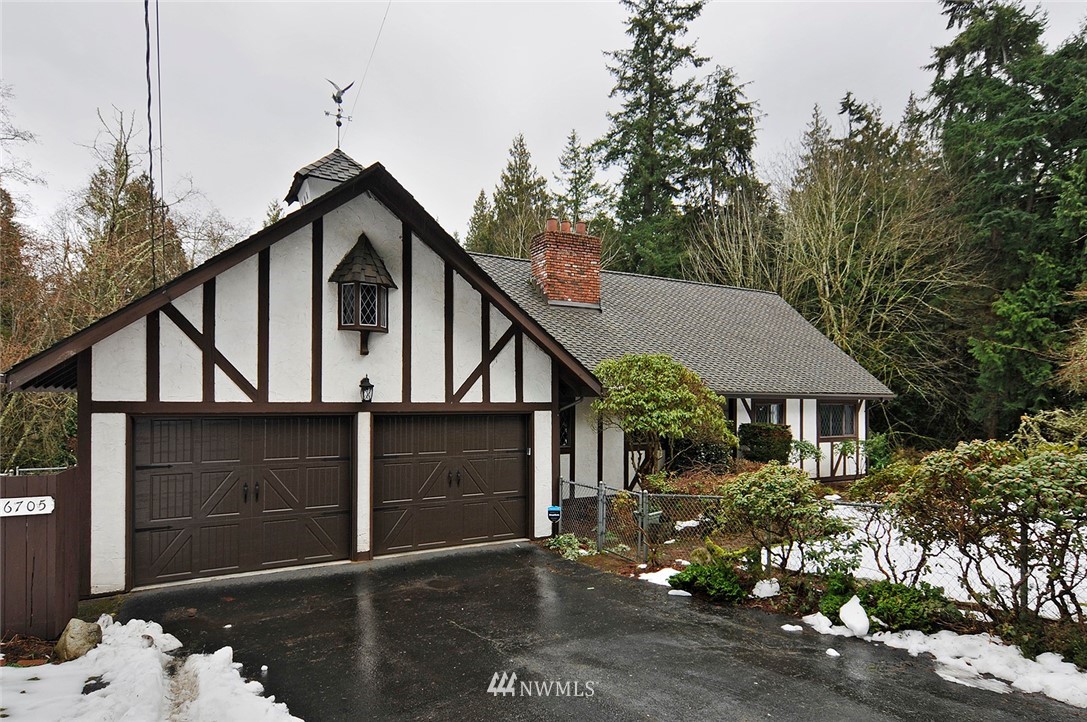 6705 Fisher Road Edmonds, WA 98026 - Photo 2 of 25 Gallery Image 2