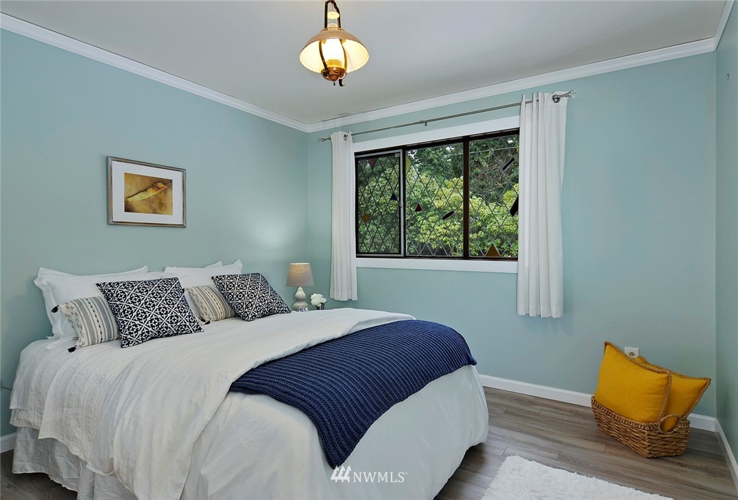 6705 Fisher Road Edmonds, WA 98026 - Photo 11 of 25 Gallery Image 11