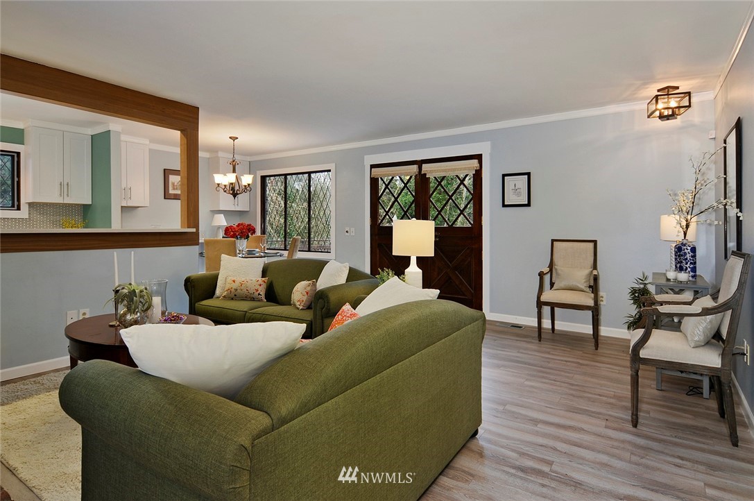 6705 Fisher Road Edmonds, WA 98026 - Photo 3 of 25 Gallery Image 3