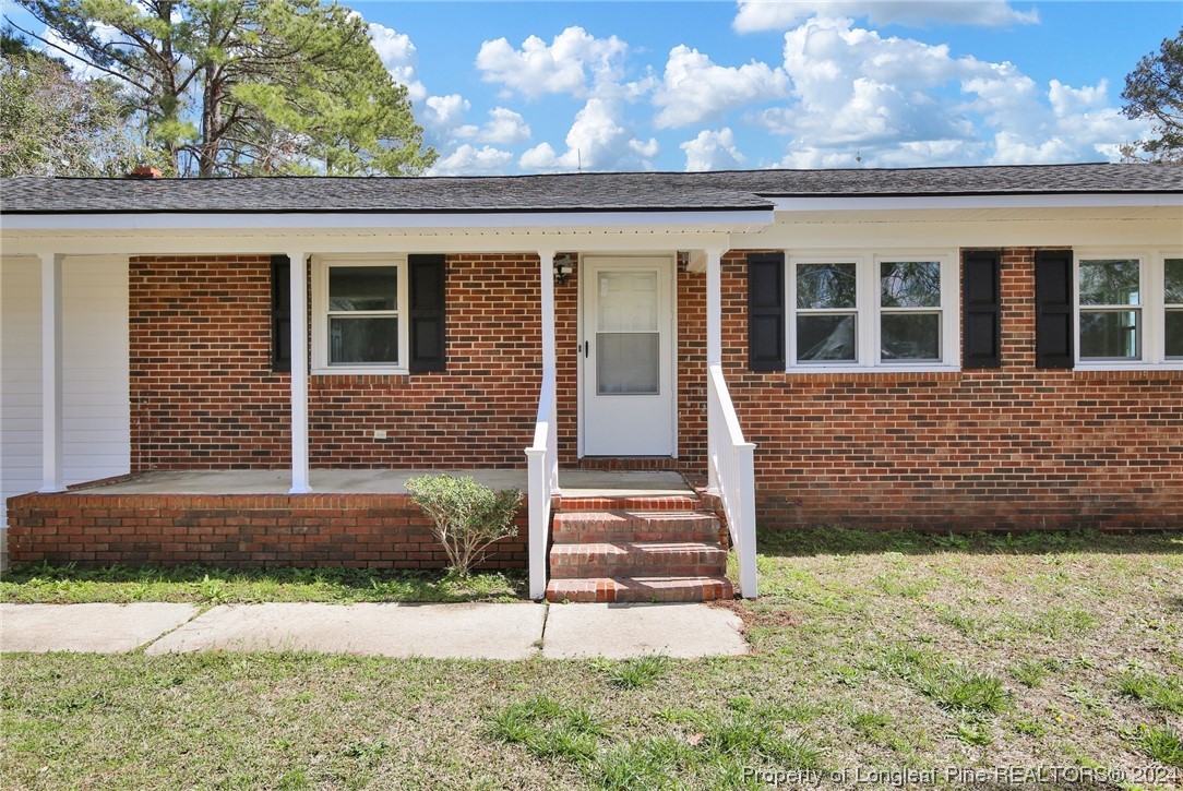 108 Sun Road Lumberton, NC 28360 - Photo 1 of 30 Gallery Image 1