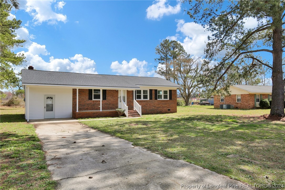 108 Sun Road Lumberton, NC 28360 - Photo 2 of 30 Gallery Image 2