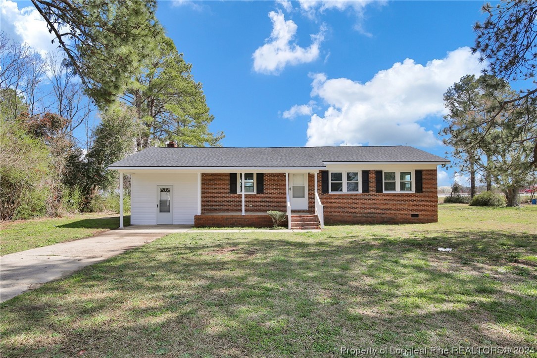 108 Sun Road Lumberton, NC 28360 - Photo 3 of 30 Gallery Image 3