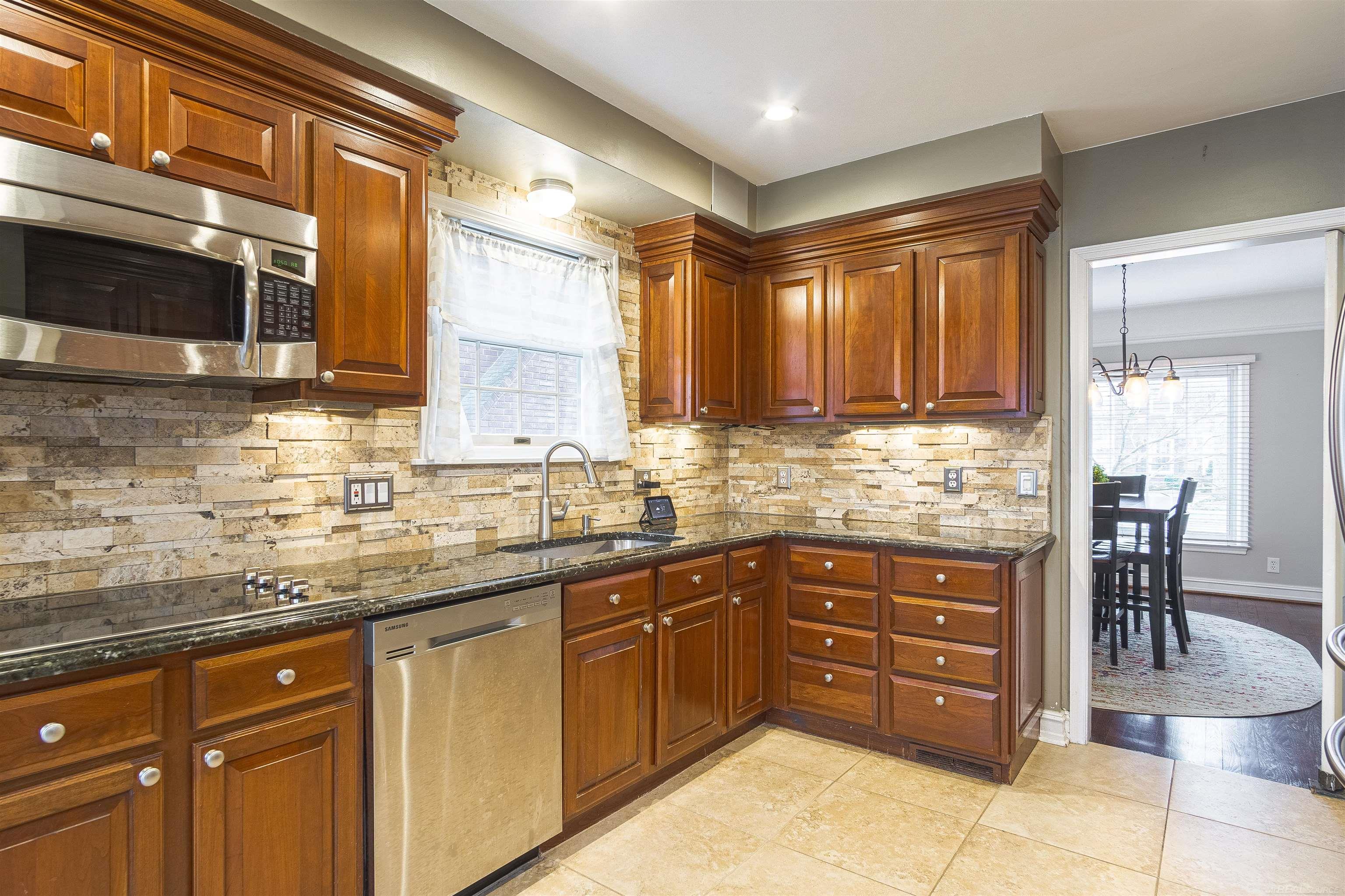1644 Severn Road Grosse Pointe Woods, MI 48236 - Photo 24 of 45
