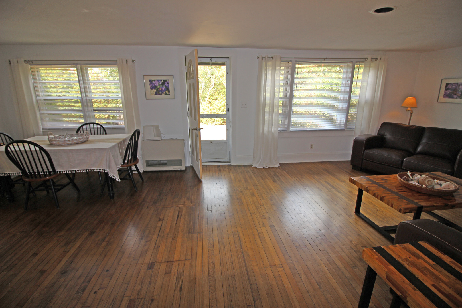 18 B Bartlett Road Nantucket, MA 02554 - Photo 4 of 33 Gallery Image 4