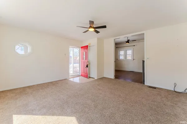 $175,500 | 600 North Sycamore Street, North Manchester, IN 46962