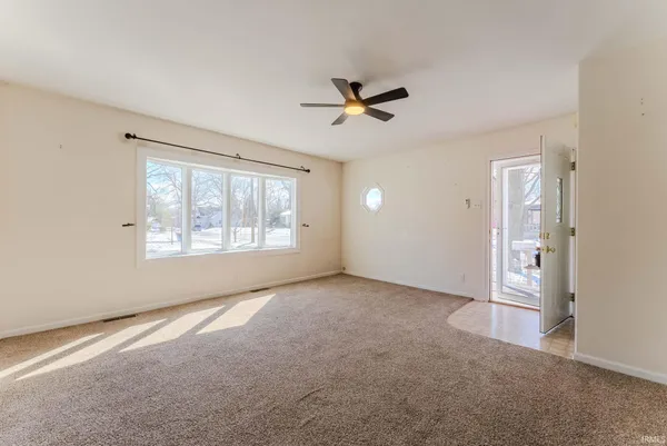 $175,500 | 600 North Sycamore Street, North Manchester, IN 46962