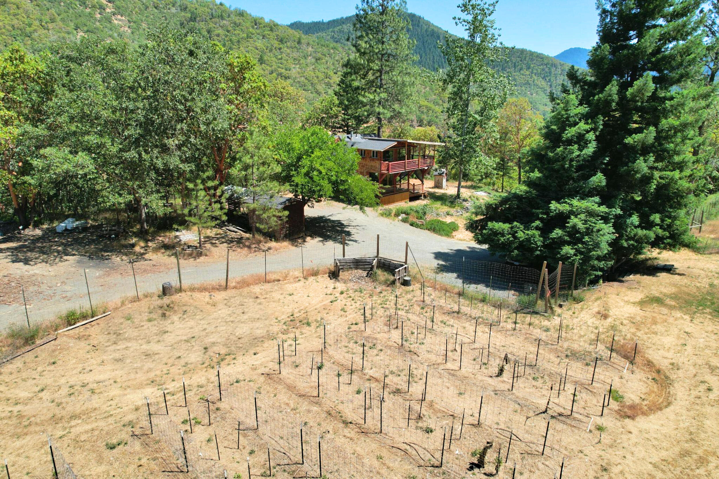 2231 Humbug Creek Road Jacksonville, OR 97530 - Photo 8 of 80 large garden area to home
