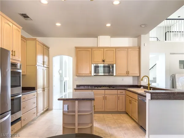 $675,000 | 1842 Bogey Way, Henderson, NV 89074
