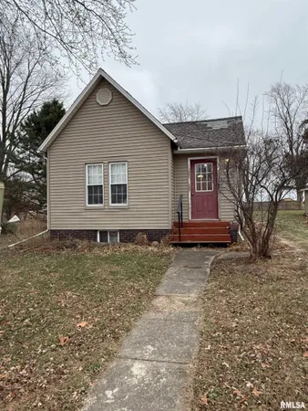 $62,000 | 409 South Price Street, Industry, IL 61440