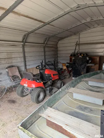 $62,000 | 409 South Price Street, Industry, IL 61440