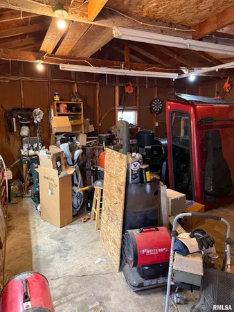 $62,000 | 409 South Price Street, Industry, IL 61440