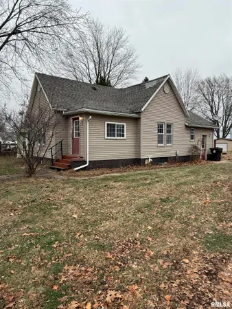 $62,000 | 409 South Price Street, Industry, IL 61440