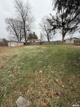 $62,000 | 409 South Price Street, Industry, IL 61440