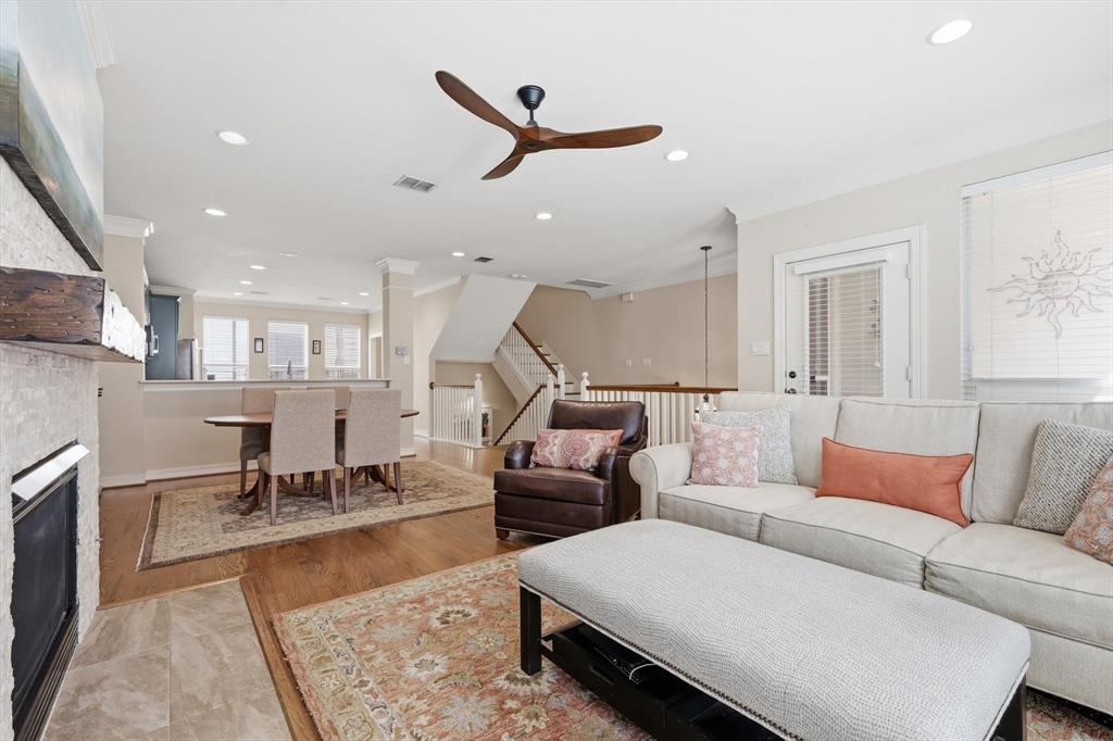 2619 Colby Street, Unit B Dallas, TX 75204 - Photo 7 of 34 a living room with furniture and kitchen view