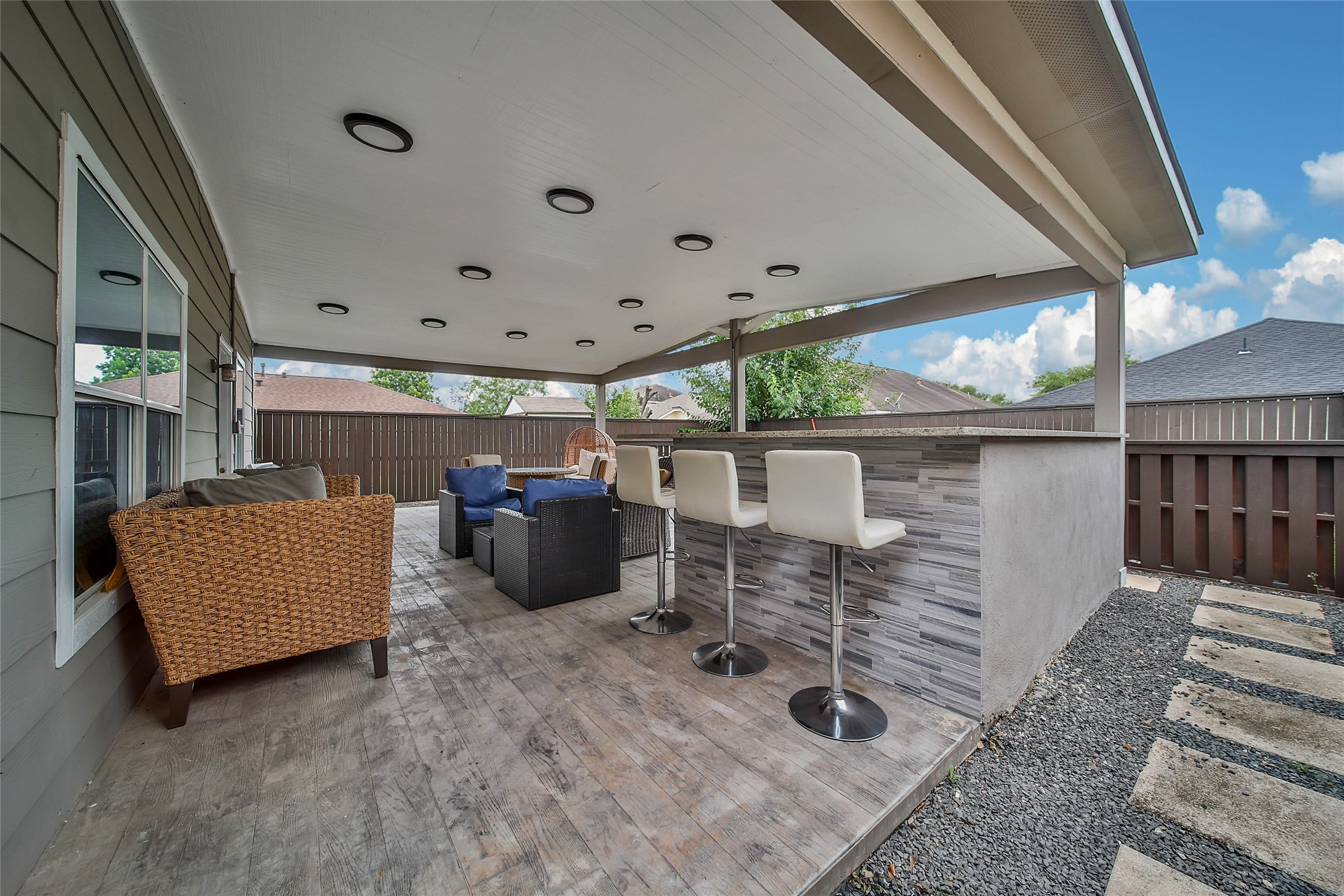 711 Remwick Drive Houston, TX 77073 - Photo 8 of 32