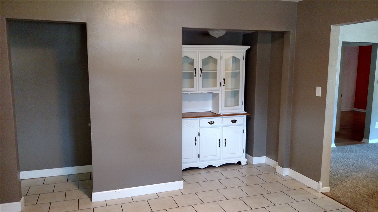 1003 Sheridan Road Pekin, IL 61554 - Photo 14 of 31 Gallery Image 14