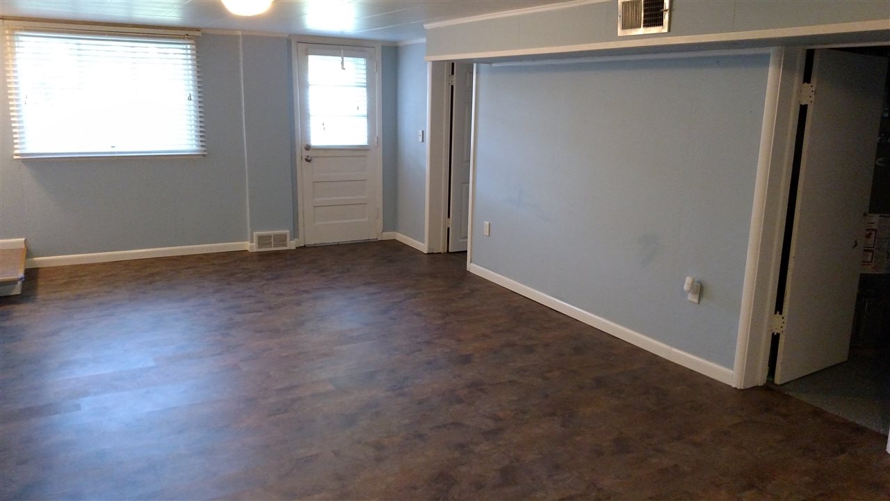 1003 Sheridan Road Pekin, IL 61554 - Photo 25 of 31 Gallery Image 25