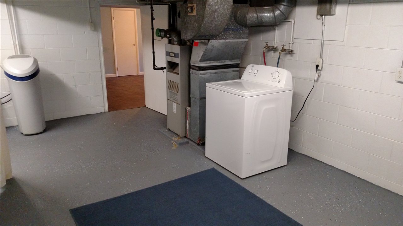 1003 Sheridan Road Pekin, IL 61554 - Photo 30 of 31 Gallery Image 30