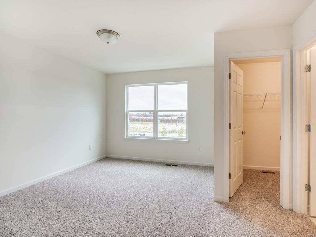 9461 Vandervoort Court Crestwood, MO 63126 - Photo 17 of 19